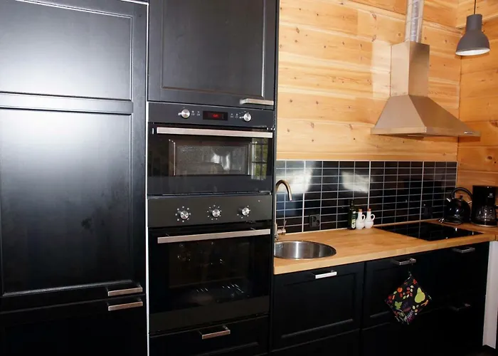 Loma-asunnot Kuukkeli *